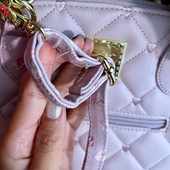 NWOT luv Betsey by Betsey Johnson | Lavender | purse crossbody quilted satchel - Picture 16 of 16